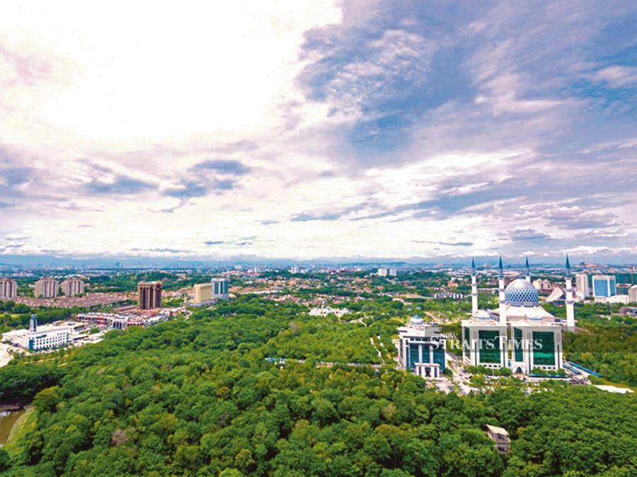 The Shah Alam City Council which aims to achieve its goal of being a low carbon city by 2030 reflects Malaysia’s stance in advocating and promoting sustainable development. FILE PIC