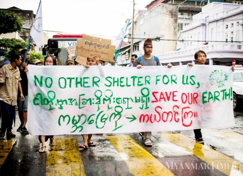 Myanmar’s youth demonstrating against climate change. Nyo Me/The Myanmar Times