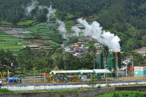 Indonesia to get $300 million ADB loan for geothermal electricity generation