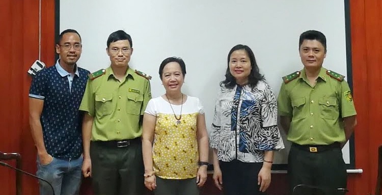 The ASRF Regional Program Coordinator, Ms. Amy Lecciones (center), and Project Assistant, Mr. Xyrus Godfrey Capiña (leftmost), with staff from Forest Protection Department of VNFOREST.