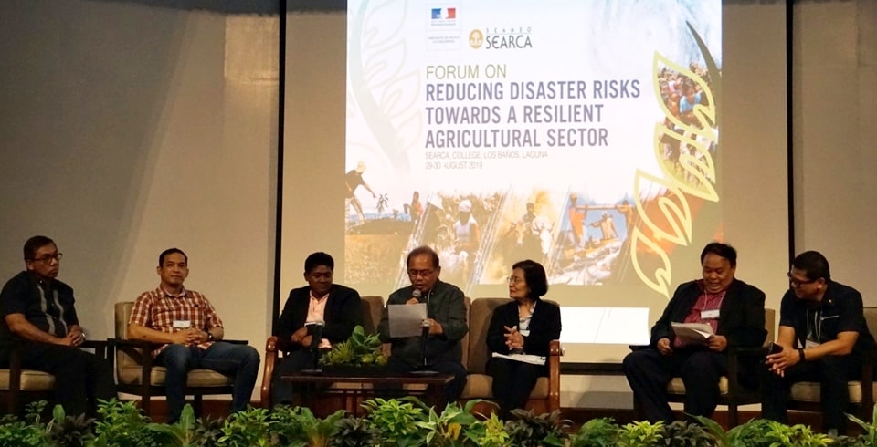 Session presentations and plenary discussion on the first day of the DRR forum