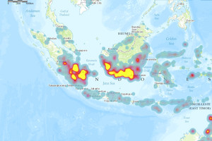 Fires burn across Indonesia. Photo: www.globalforestwatch.org.